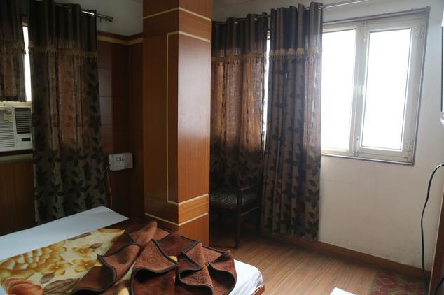 White House Tourist Lodge New Delhi Buitenkant foto